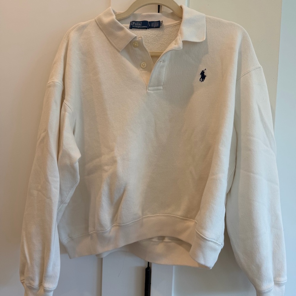 Ralph Lauren Cream Sweatshirt with Navy Logo